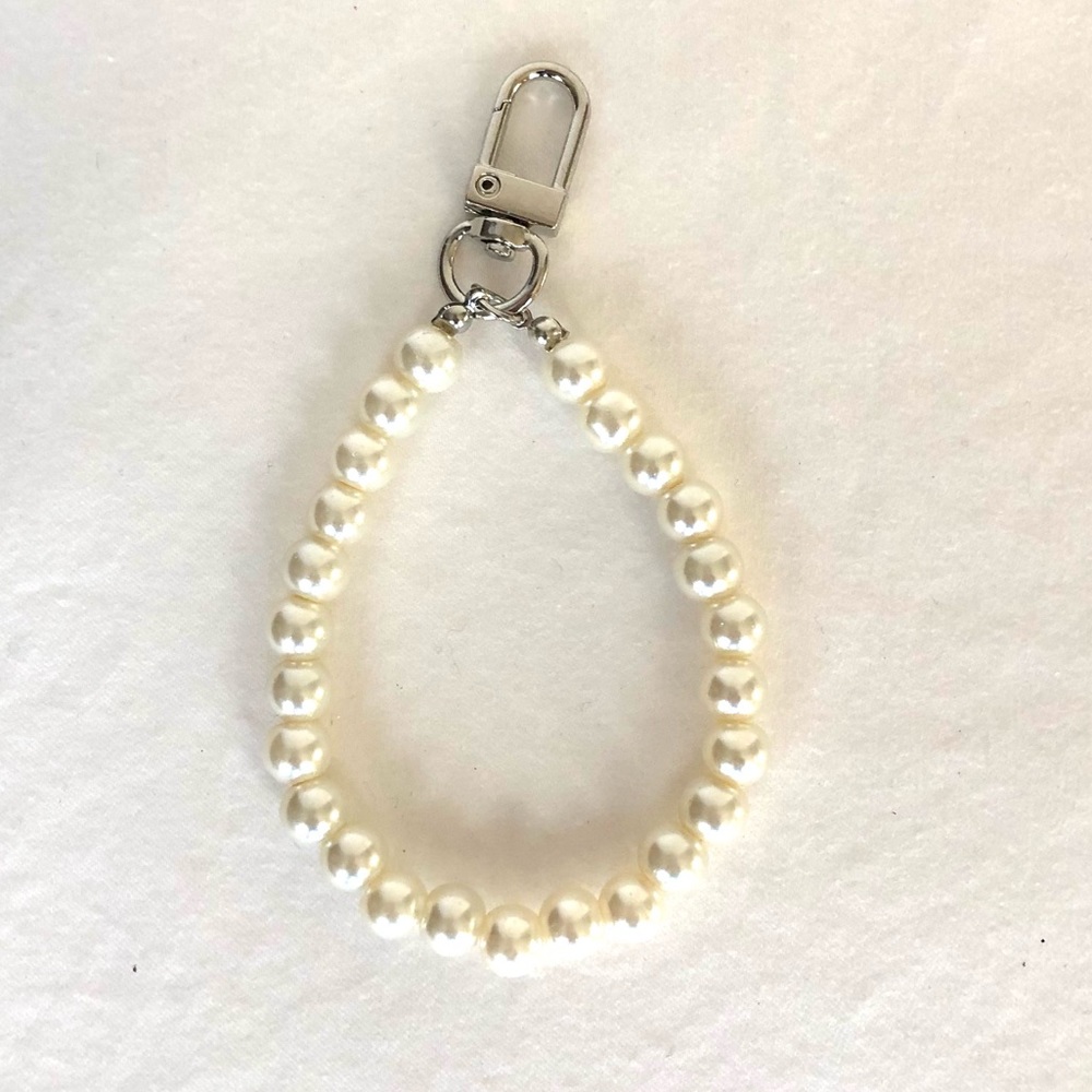 Faux Pearl Bag Charm, Zipper Pull, wristlet. Choice of 1 NEW